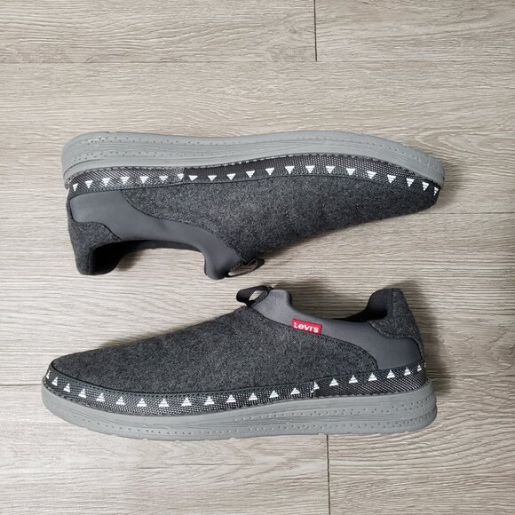 NEW Men\'s Levis slip on felt loafer slipper padded memory foam shoe sze XL 11-12 main image 10